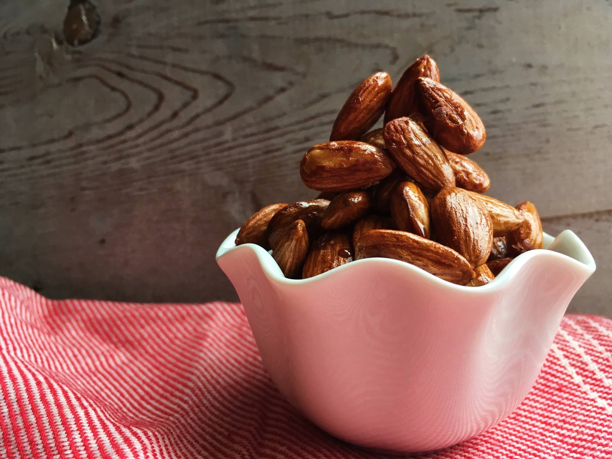 Maple Cinnamon Almonds