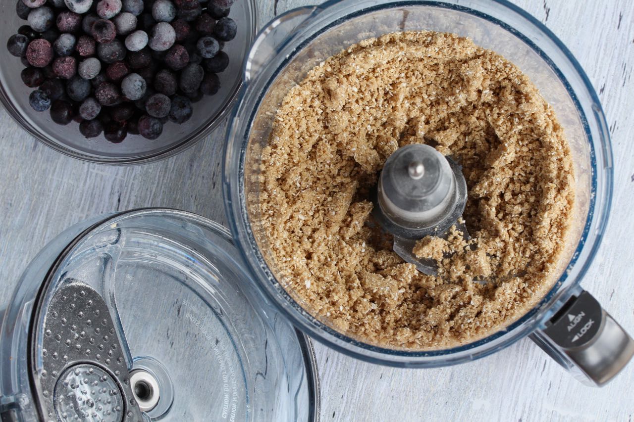 Blueberry Crumble Bar