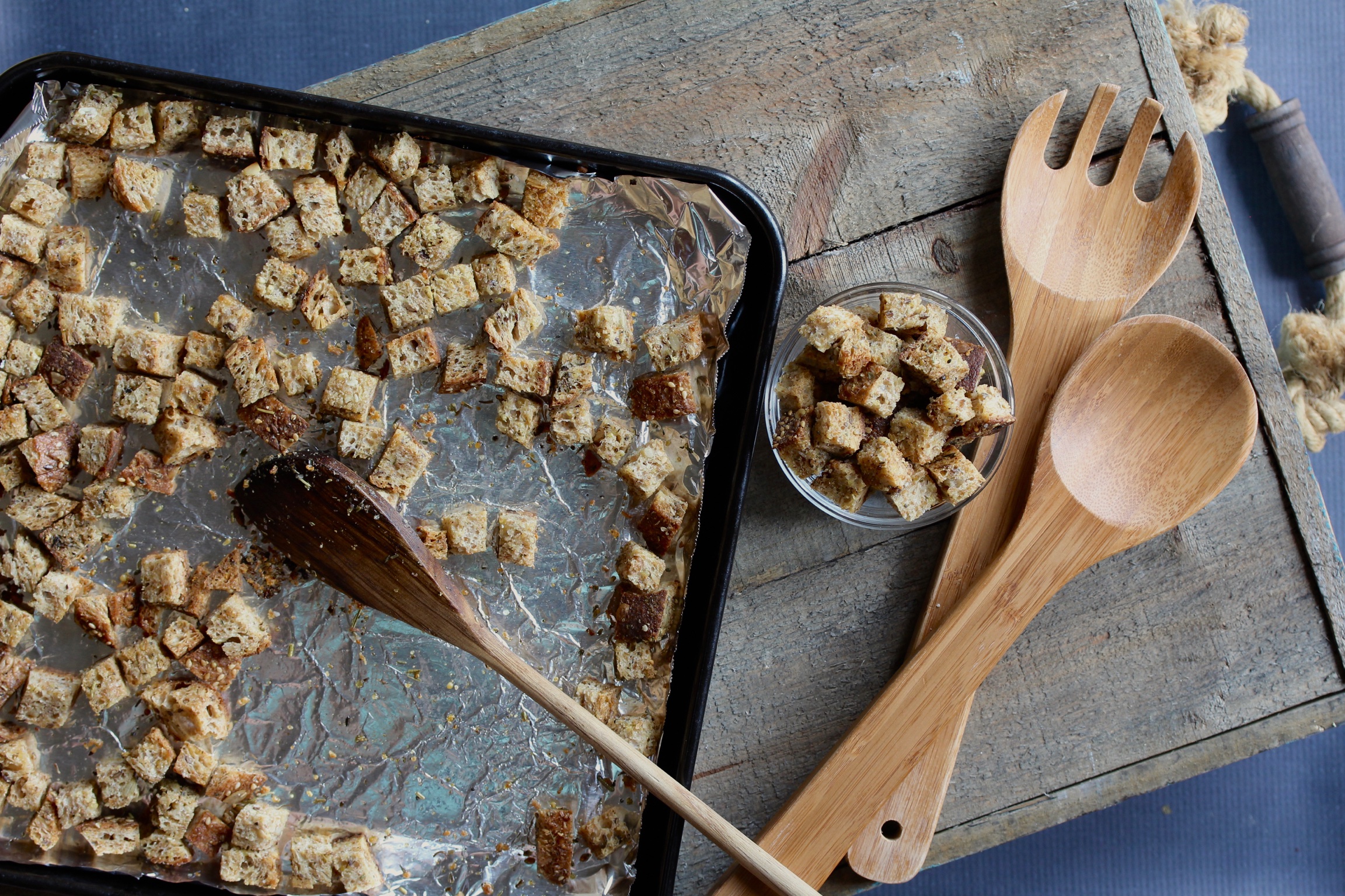 Crunchy Herb Croutons