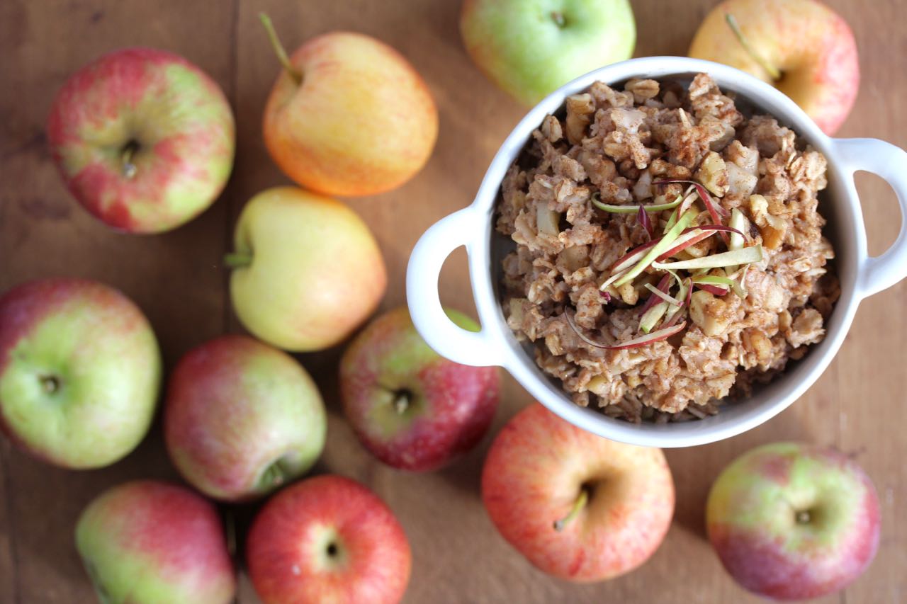 Apple Cinnamon Oatmeal