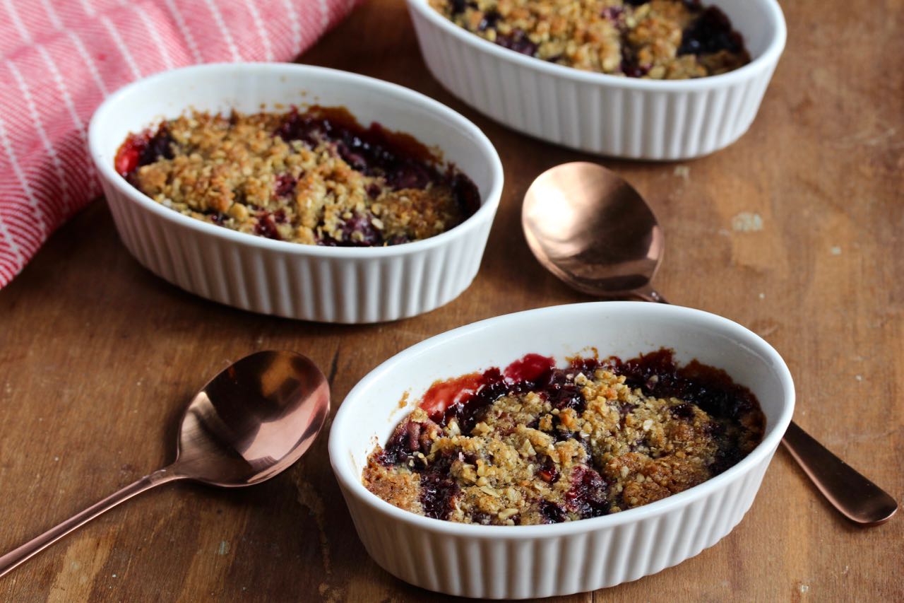 Cherry Crumble