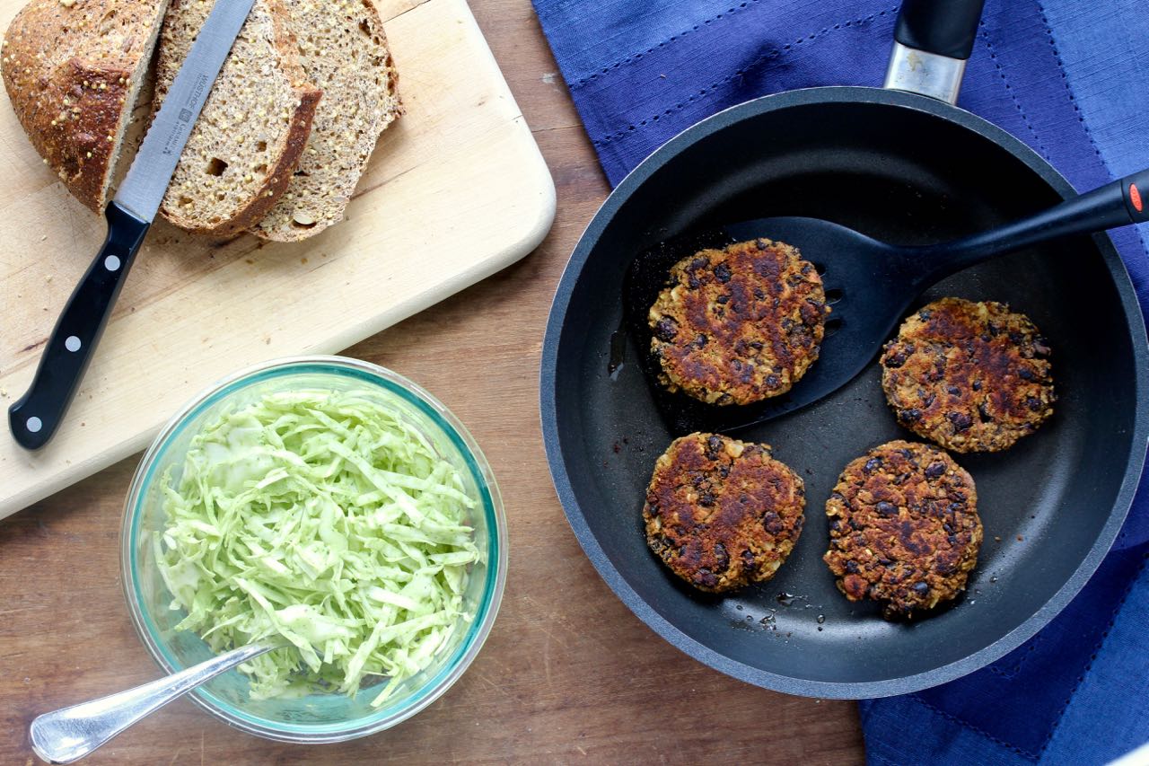 Chipotle Pumpkin Black Bean Burgers