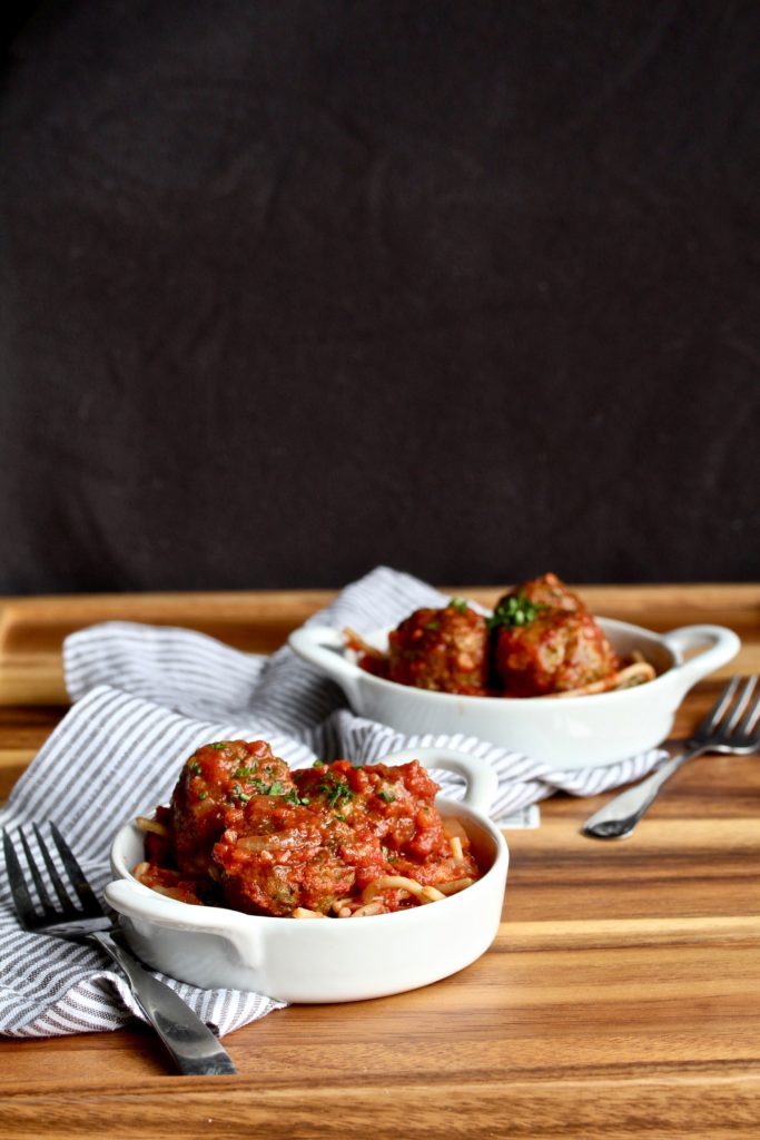 Baked Spinach Turkey Meatballs | sarahaasrdn.com