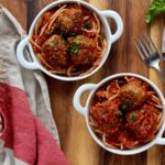 Baked Spinach Turkey Meatballs | sarahaasrdn.com