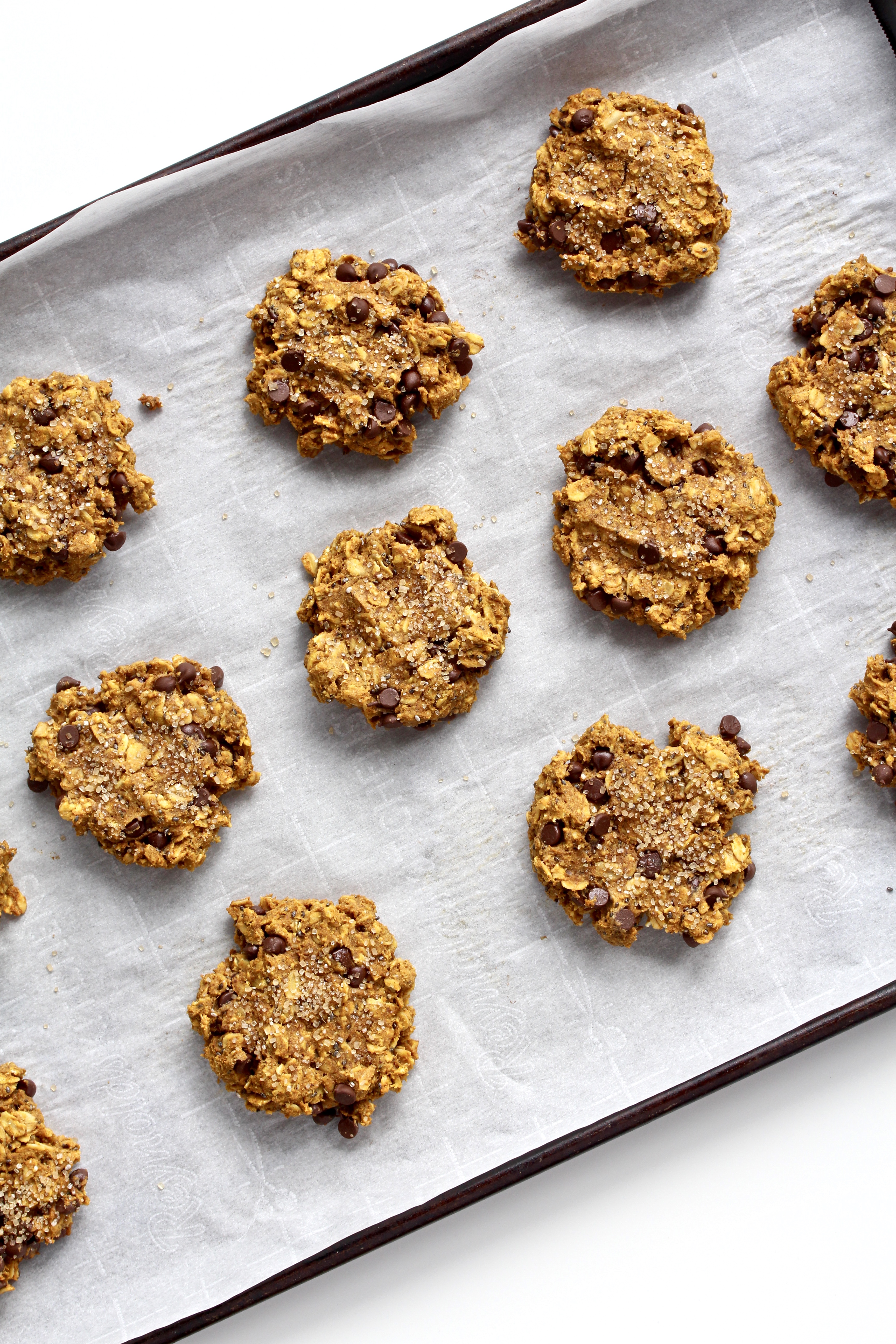 Be a breakfast champion with these delicious Pumpkin Breakfast Cookies! @cookinRD | sarahaasrdn.com 