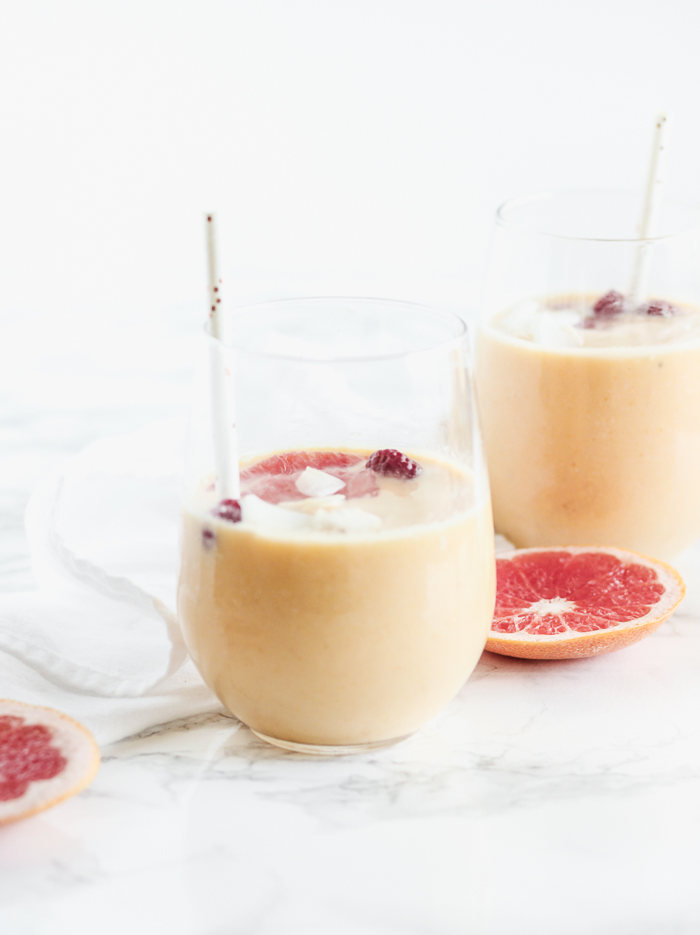 Immune-Boosting-Grapefruit-Mango-Smoothie-4-2