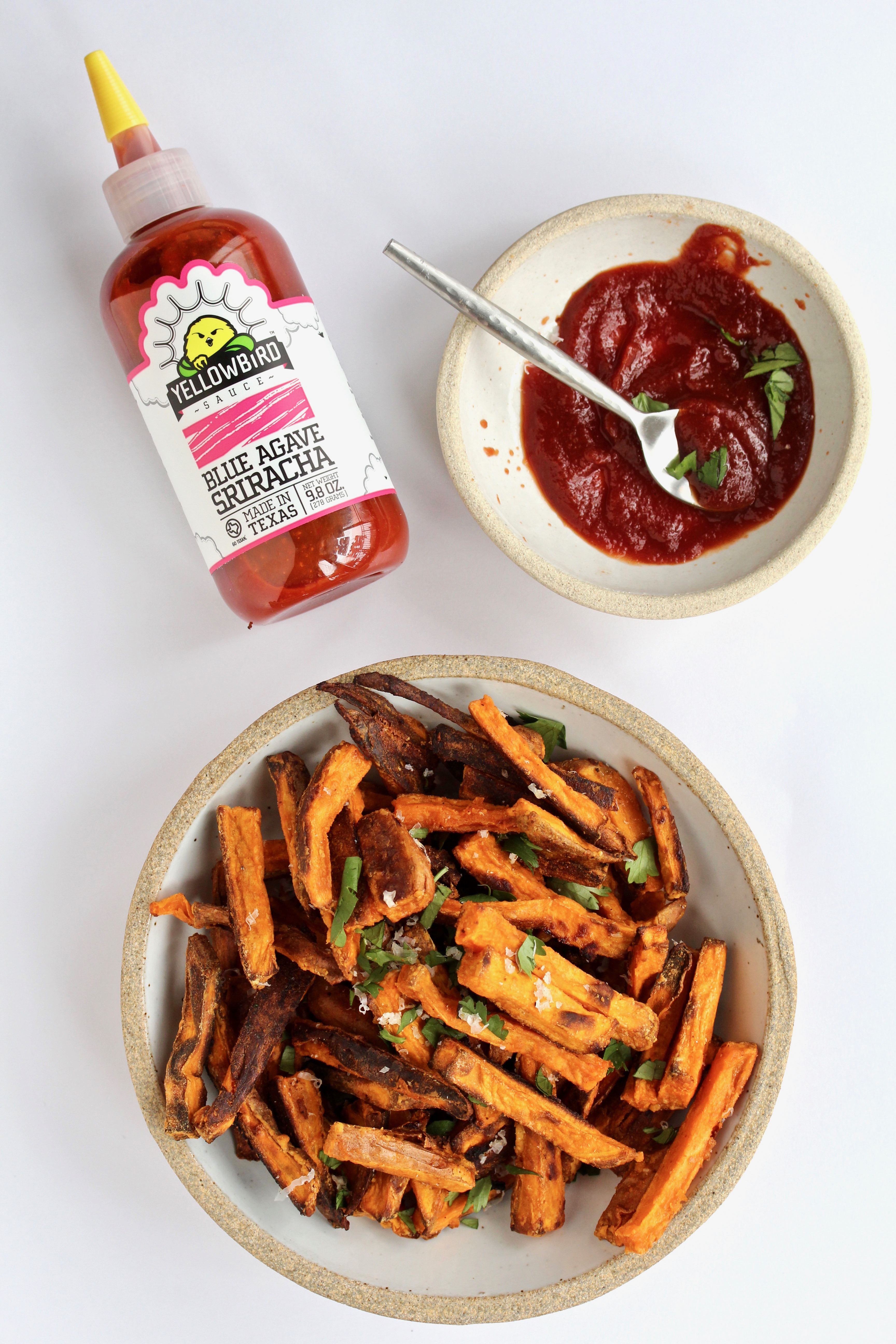 Every night should be Sriracha Sweet Potato Fries Night! These fries are perfectly sweet and slightly spicy; the perfect side to almost any meal! @cookinRD | sarahaasrdn.com 