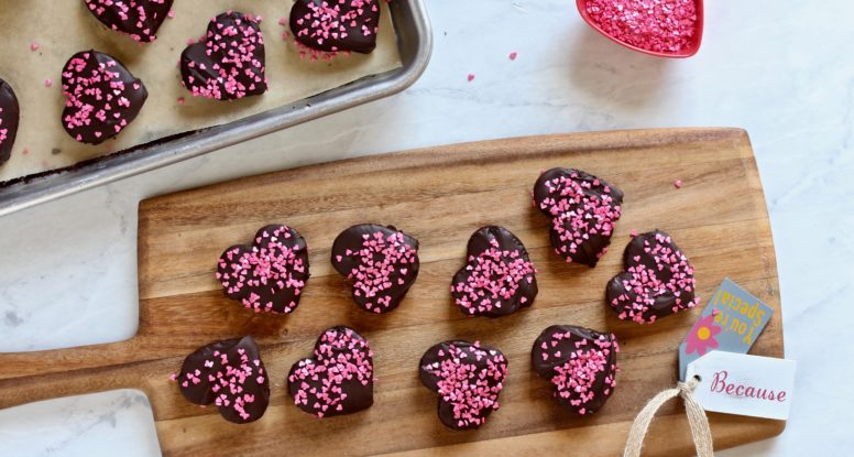 How about a dessert for your favorite chocolate lover? These Chocolate Dipped Brownies are it! @cookinRD | sarahaasrdn.com