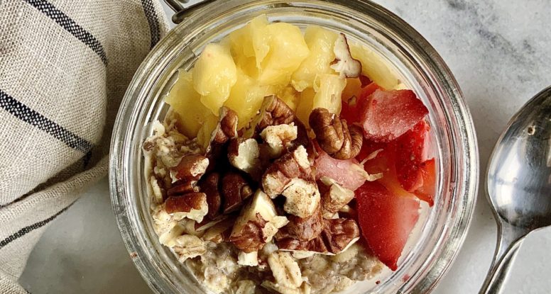 Easy Fruity Overnight Oats