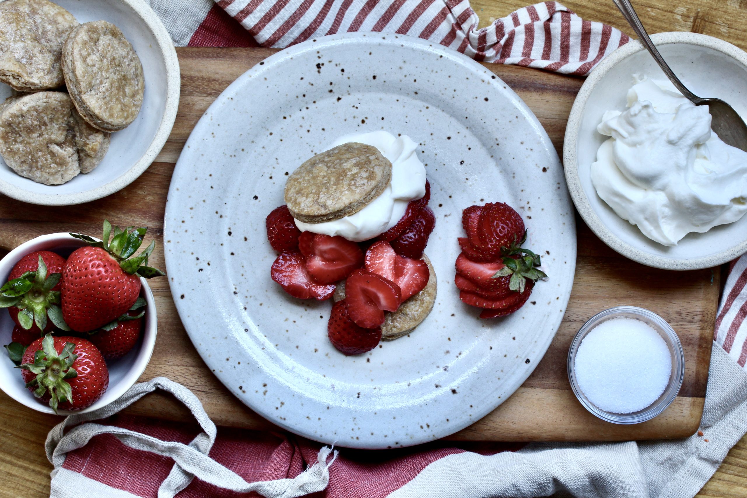 Easy Mini Strawberry Pies