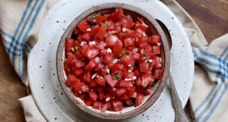 Homemade Pico de Gallo | sarahaasrdn.com