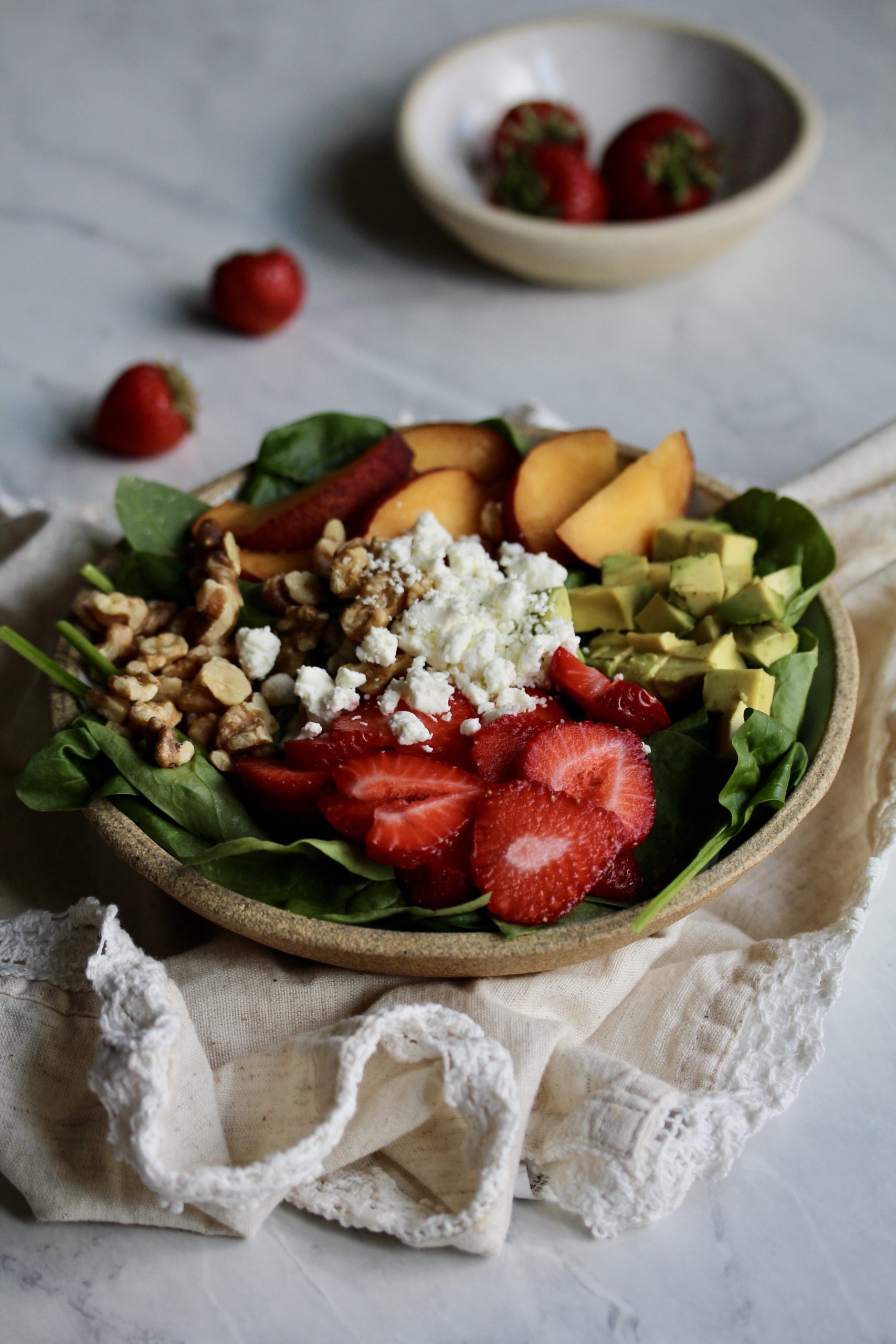 Strawberry Peach Spinach Salad