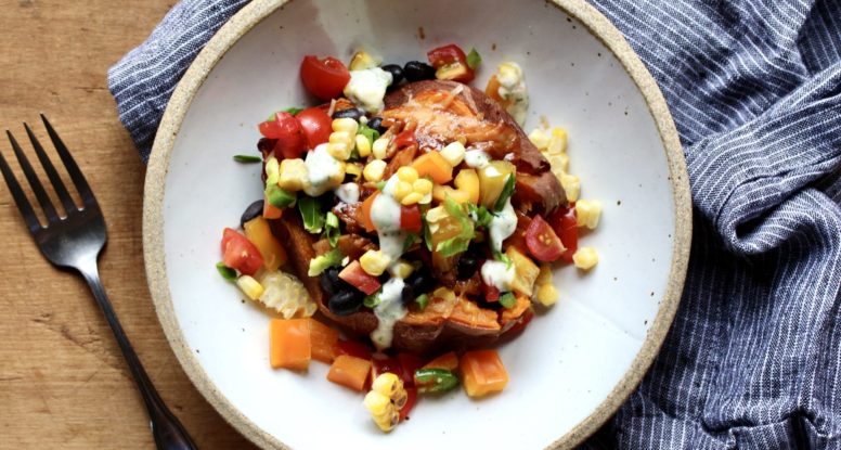 BBQ Chicken Stuffed Sweet Potatoes | sarahaasrdn.com