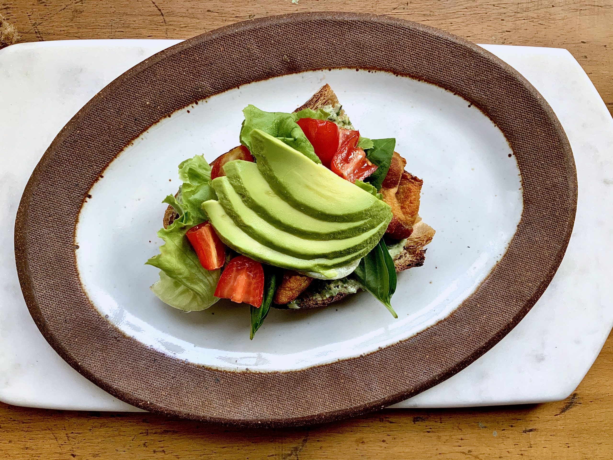 Avocado BLT’s with Basil Mayonnaise | sarahaasrdn.com