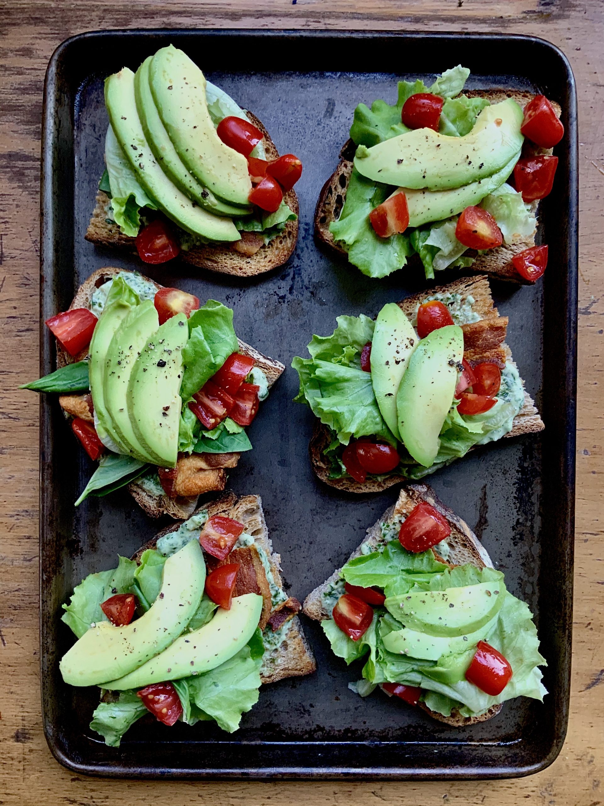 Avocado BLT’s with Basil Mayo | sarahaasrdn.com