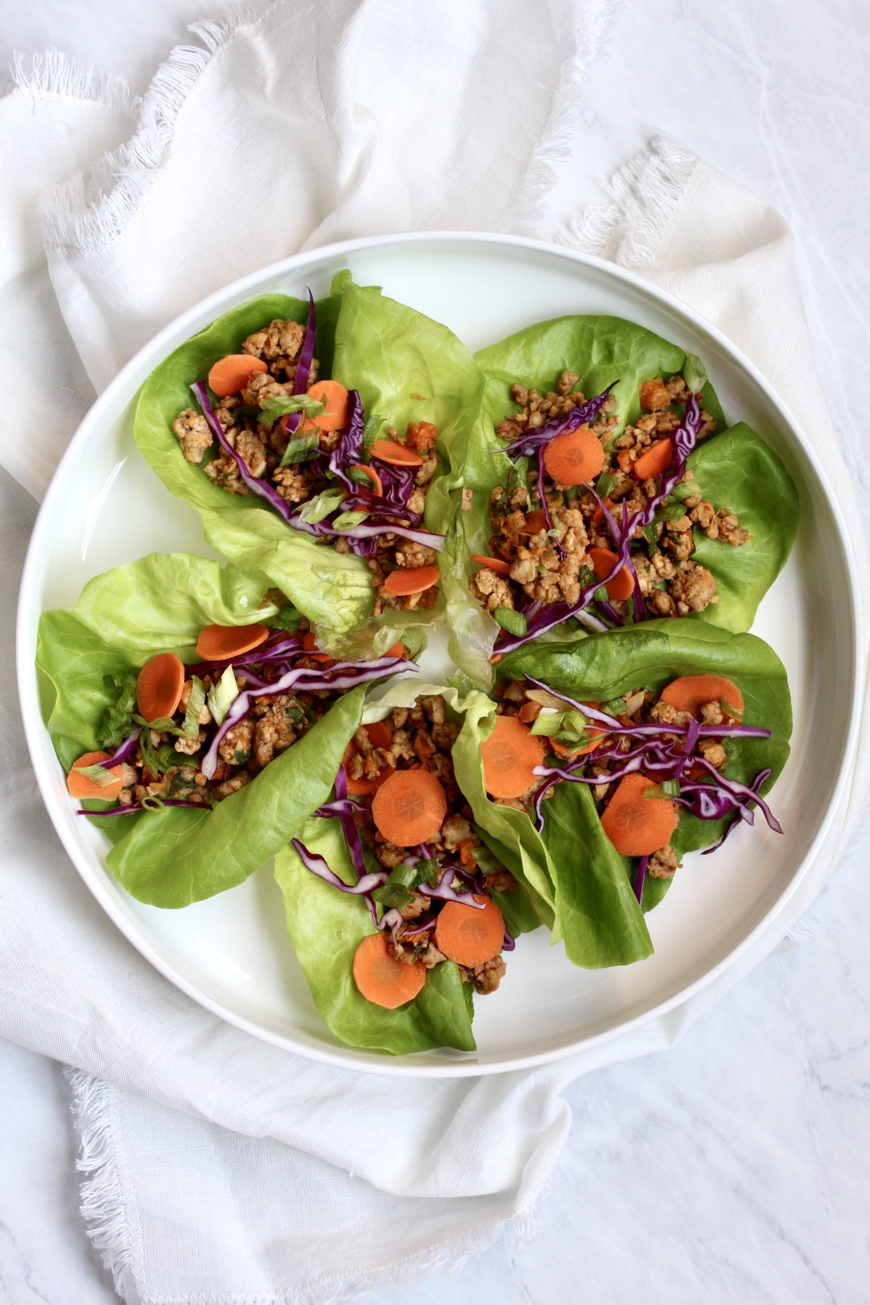 Ginger Pork Lettuce Wraps | sarahaasrdn.com