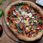 Roasted Red Pepper Pizza | sarahaasrdn.com