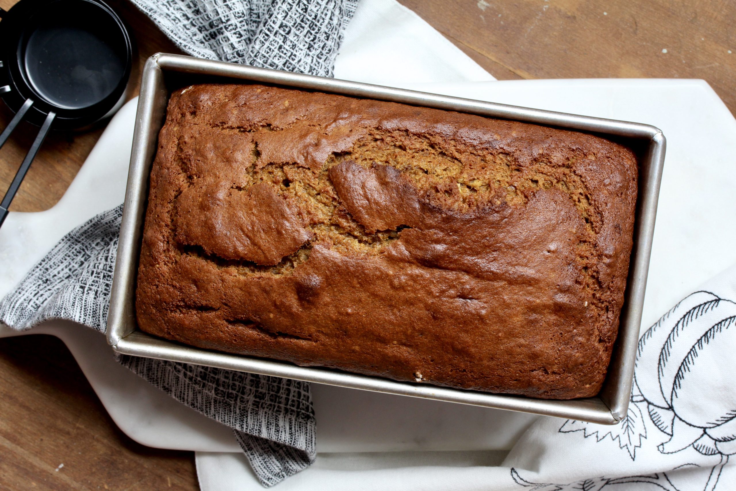 Best Homemade Pumpkin Bread | sarahaasrdn.com