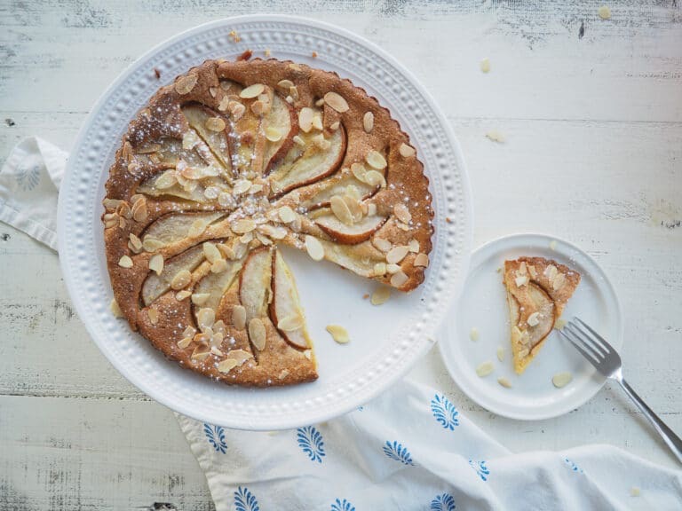 pear-cake-halsanutrition