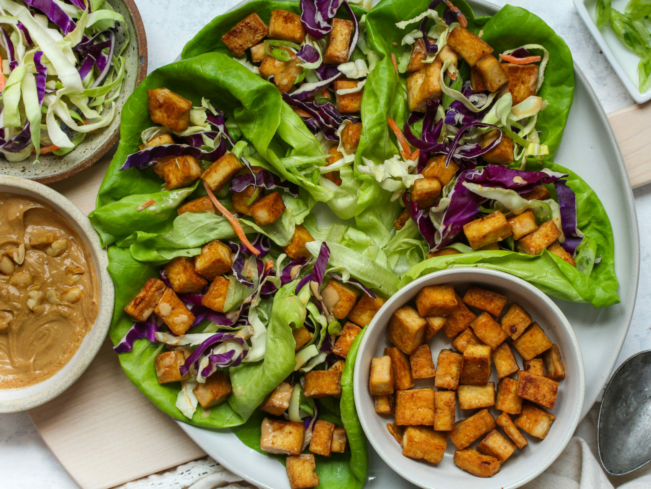 Crispy Tofu Lettuce Wraps | sarahaasrdn.com