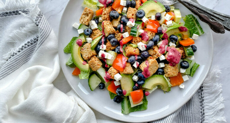 Blueberry Summer Salad | sarahaasrdn.com