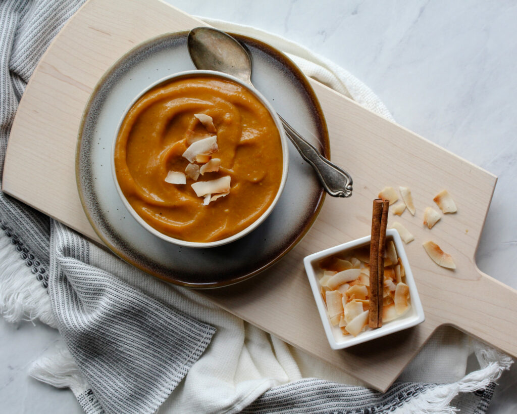 Roasted Butternut Squash Coconut Soup | sarahaasdn.com